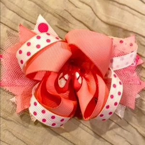 Gently used, Ballerina Bow for Girls 🎀